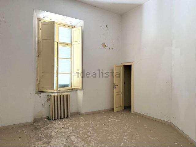 Appartamento in vendita di 140 m² in Piazza della Repubblica, 1