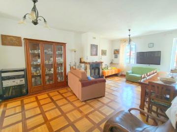 Appartamento in vendita di 140 m² in Piazza Fascitelli, 3