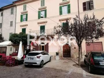 Appartamento in vendita di 140 m² in Piazza Regina Margherita