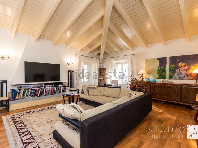 Appartamento in vendita di 140 m² in Piazzetta Spirito Santo