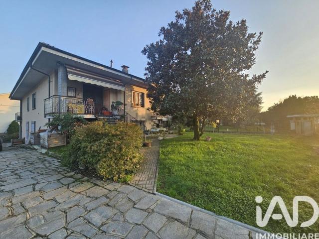 Appartamento in vendita di 140 m² in Strada San Bernardo