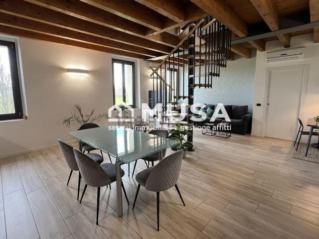 Appartamento in vendita di 141 m² in Via Cascina Baraggia, 8