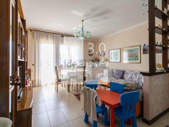 Appartamento in vendita di 141 m² in Via Chiesa, 88