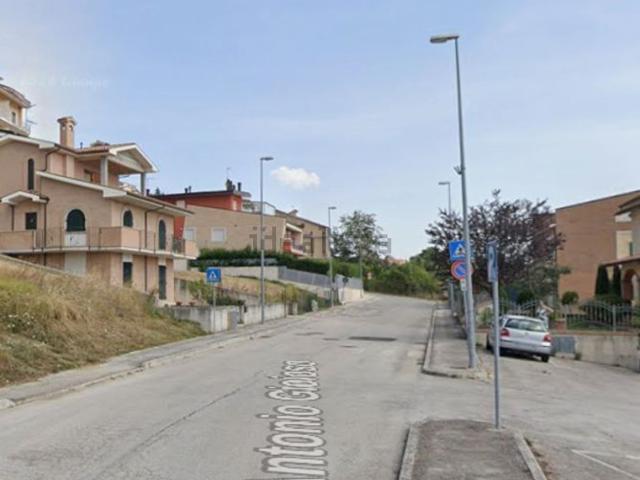 Appartamento in vendita di 141 m² in Via Antonio Gioioso