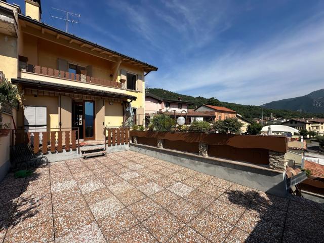 Appartamento in vendita di 141 m² in Via Astolfo Lunardi, 4