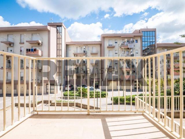 Appartamento in vendita di 141 m² in Via Giuseppe Pitrè, 4