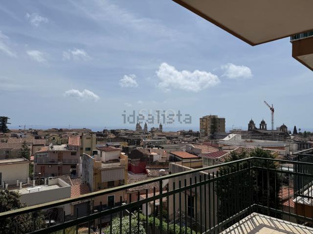 Appartamento in vendita di 141 m² in Via Giovanni Verga, 2