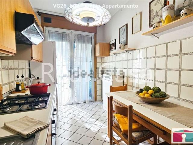 Appartamento in vendita di 141 m² in Via Guido Baccelli