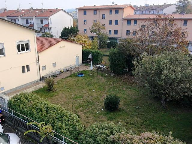 Appartamento in vendita di 141 m² in Via Dante Alighieri, 6