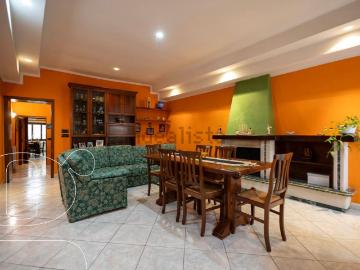 Appartamento in vendita di 141 m² in Via del Mattonato, 4