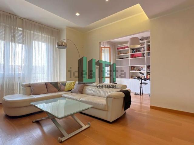 Appartamento in vendita di 141 m² in Via del Bandino, 60
