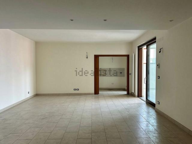 Appartamento in vendita di 141 m² in Via Enrico Ferri, 15