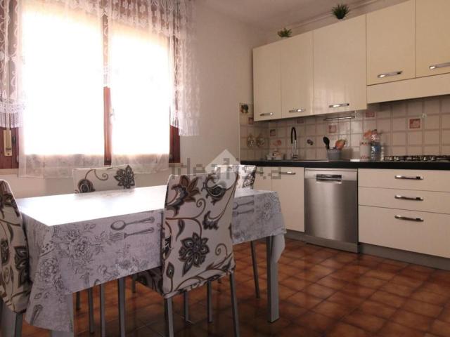 Appartamento in vendita di 141 m² in Via F. Magellano, 17