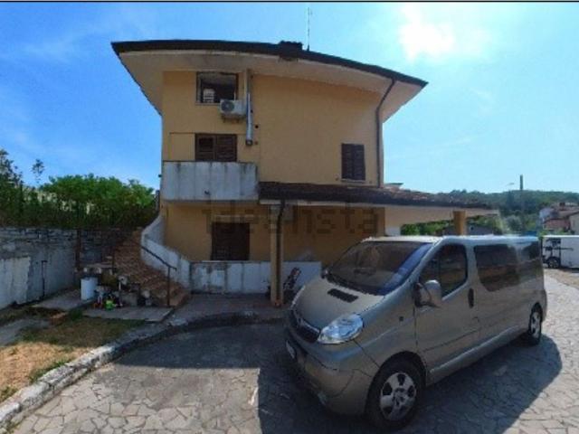 Appartamento in vendita di 141 m² in Via Malnišče