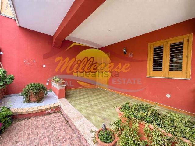 Appartamento in vendita di 141 m² in Via Noto