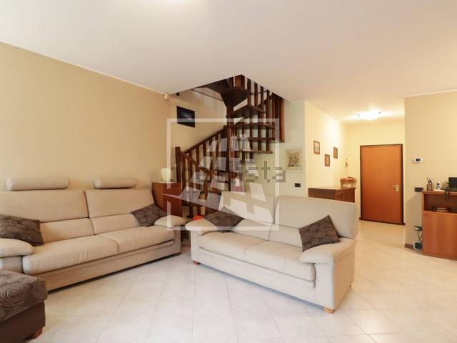 Appartamento in vendita di 141 m² in Via Pasquale Marconi, 6