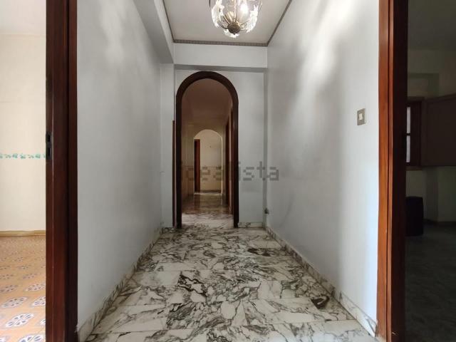 Appartamento in vendita di 141 m² in Via R. Pilo, 8