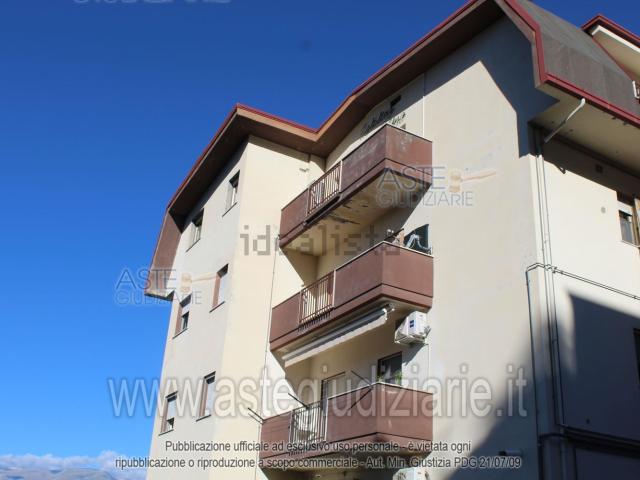 Appartamento in vendita di 141 m² in Via Roma, 44