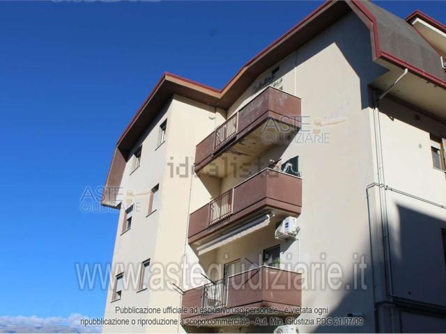 Appartamento in vendita di 141 m² in Via Roma, 44