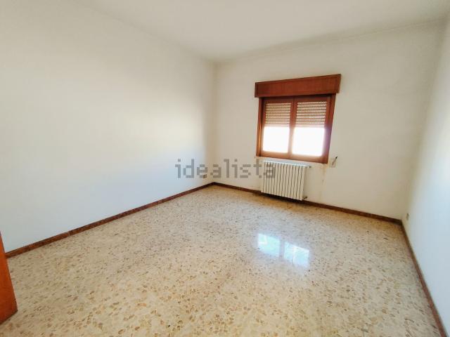 Appartamento in vendita di 141 m² in Via Roma
