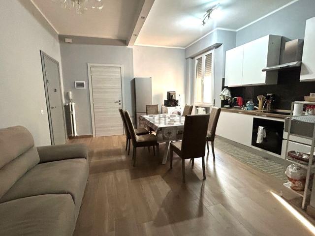 Appartamento in vendita di 141 m² in Via Vincenzo Bellini