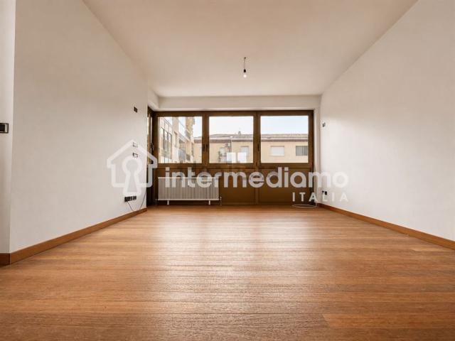 Appartamento in vendita di 142 m² in Viale Dante Alighieri
