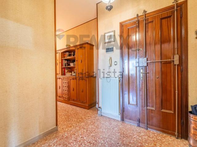 Appartamento in vendita di 142 m² in Via Francesco Patriotti, 35