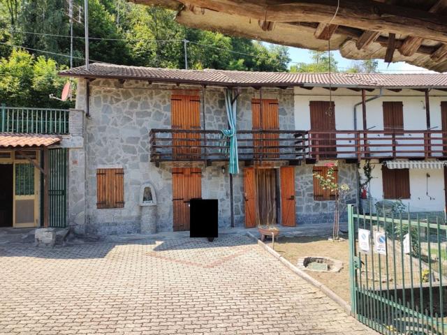 Appartamento in vendita di 142 m² in Via Comba Carle