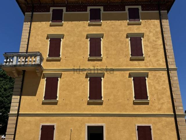Appartamento in vendita di 142 m² in Via Cavour