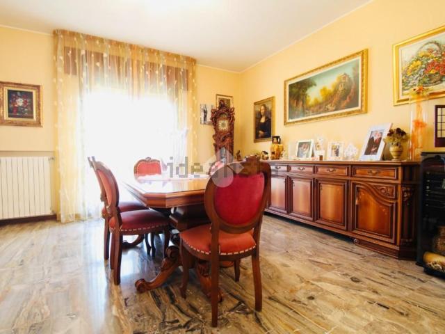 Appartamento in vendita di 142 m² in Via Cà Gamba, 50