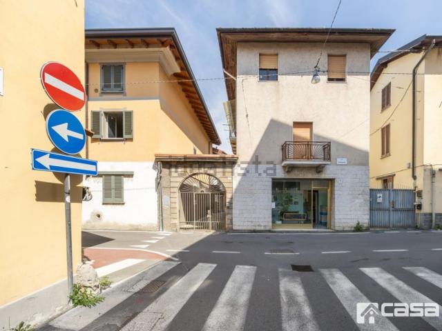 Appartamento in vendita di 142 m² in Via Benaglia, 31