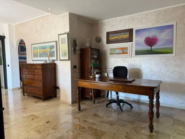 Appartamento in vendita di 142 m² in Via Benedetto Croce, 15