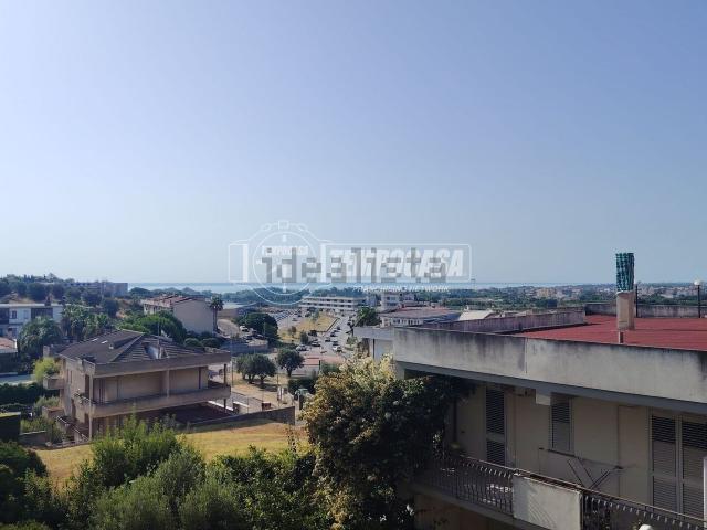 Appartamento in vendita di 142 m² in Via Bernardino Telesio, 7