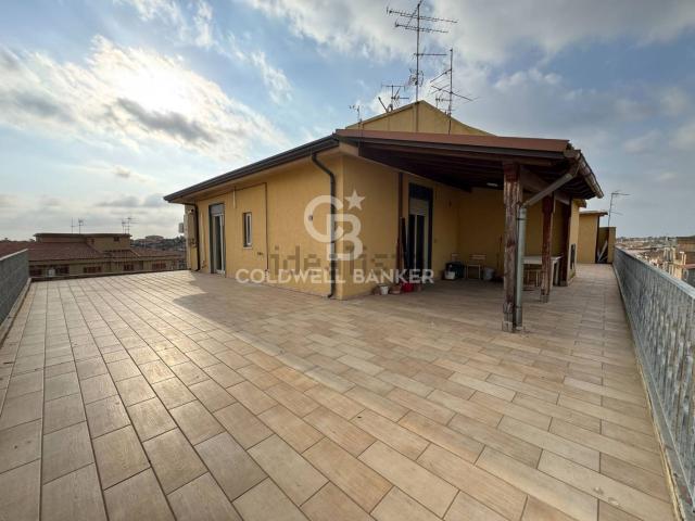 Appartamento in vendita di 142 m² in Via Giovanni Giolitti, 6