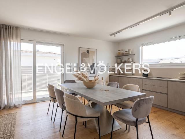 Appartamento in vendita di 142 m² in Via Giovanni Gronchi