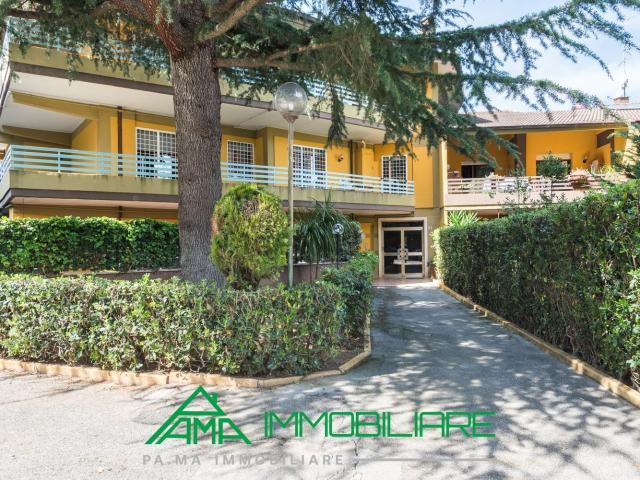 Appartamento in vendita di 142 m² in Via del Calendario Gregoriano, 3