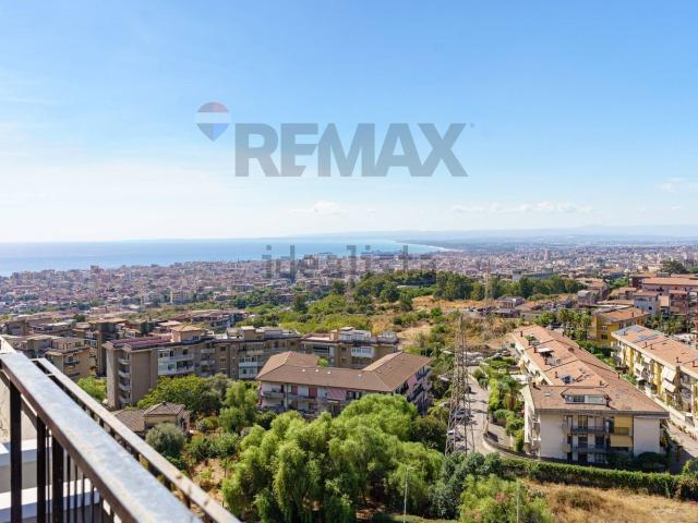 Appartamento in vendita di 142 m² in Via del Canalicchio, 9