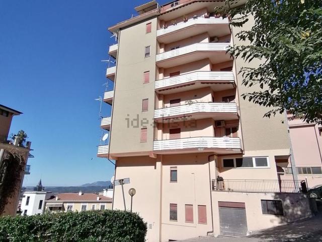 Appartamento in vendita di 142 m² in Via della Peschiera