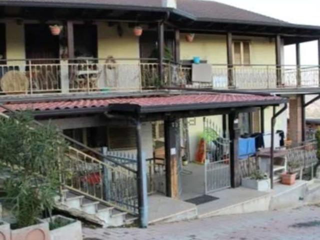 Appartamento in vendita di 142 m² in Via Fontegrossa