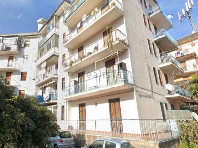 Appartamento in vendita di 142 m² in Via Madonna della Via, 7