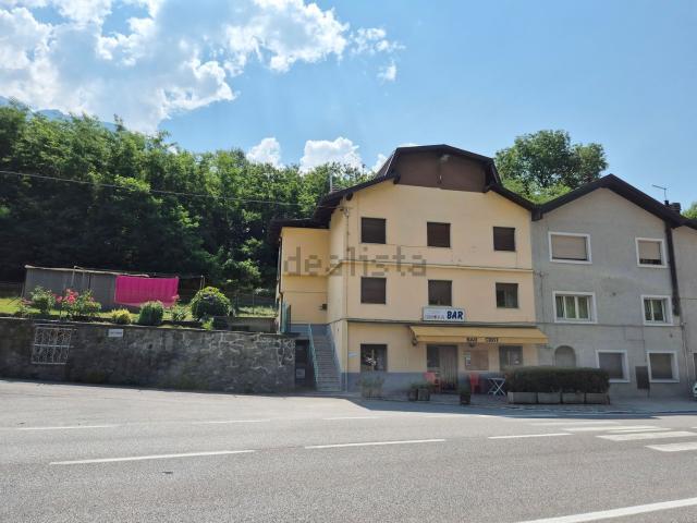 Appartamento in vendita di 142 m² in Via Nazionale, 4