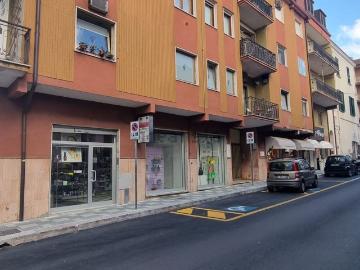 Appartamento in vendita di 142 m² in Via Senerchia, 12