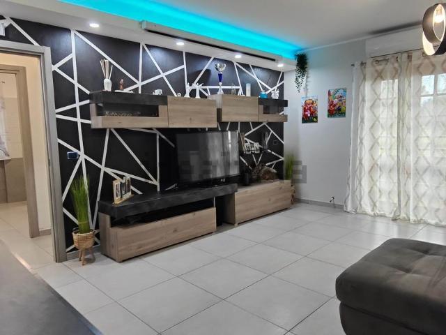 Appartamento in vendita di 142 m² in Via Parulli, 15
