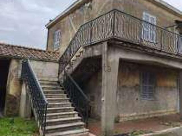 Appartamento in vendita di 142 m² in Via Quartaccio, 59