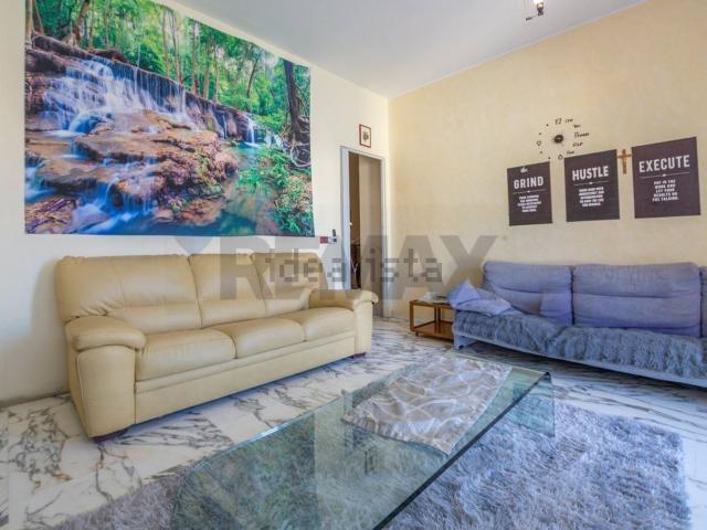 Appartamento in vendita di 142 m² in Via Tiro a Segno, 29