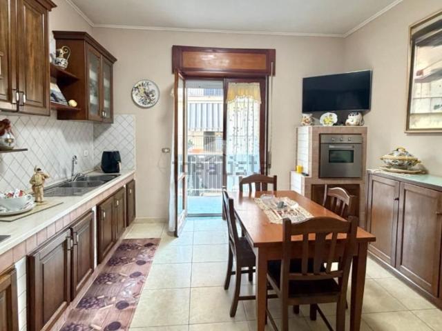 Appartamento in vendita di 142 m² in Viale dei Cedri, 7