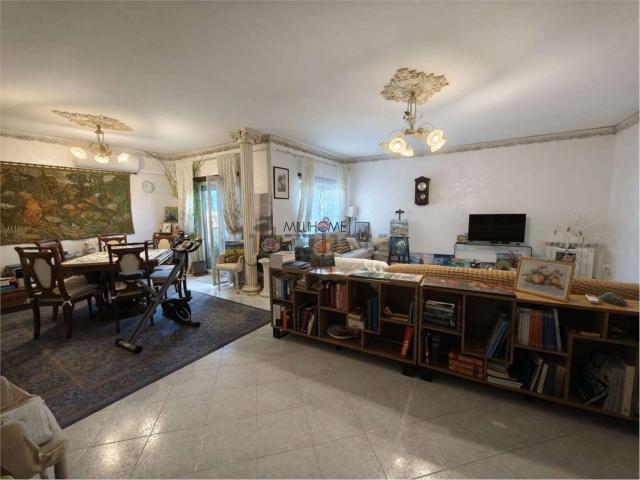 Appartamento in vendita di 142 m² in Corso Antonio Gramsci
