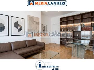 Appartamento in vendita di 142 m² in Piazza Michele Muzii, 46