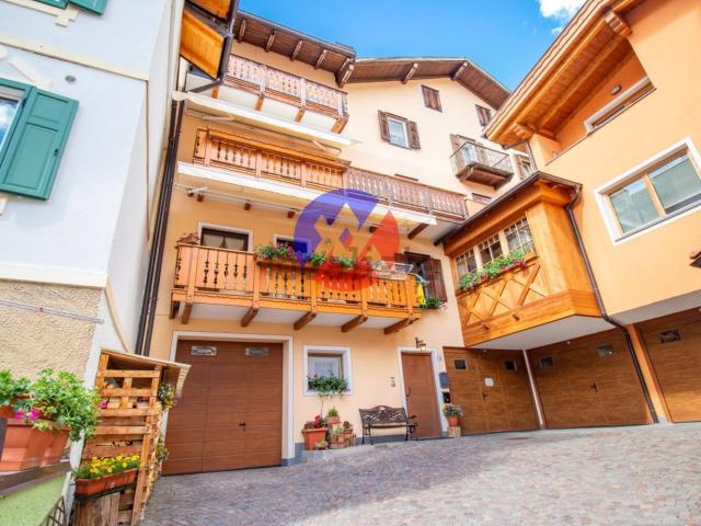 Appartamento in vendita di 142 m² in Strada Salejada, 14