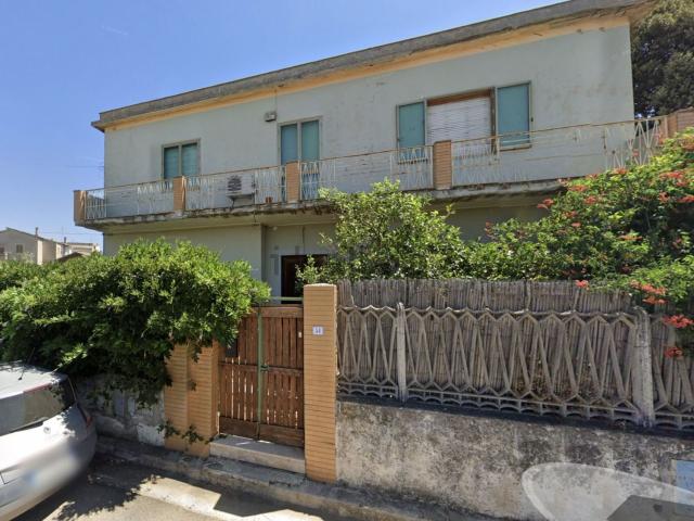 Appartamento in vendita di 143 m² in Via Cagliari, 52